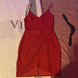 red lulus bodycon dress. size medium